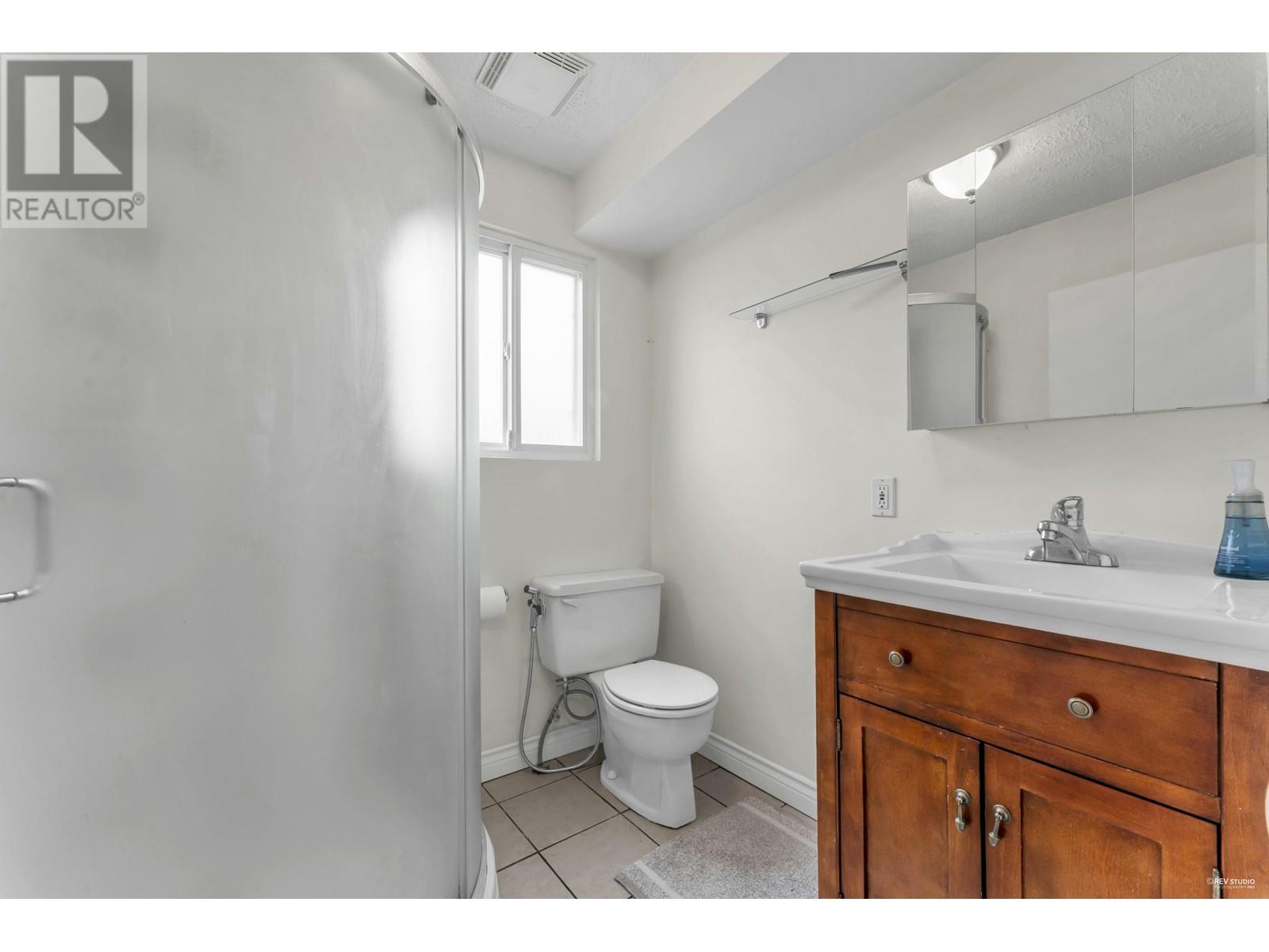 4824 42b Avenue Property Photo 31