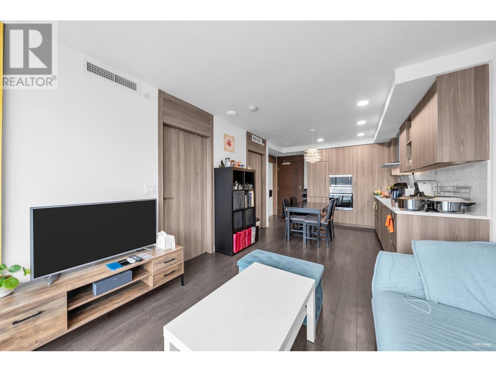 1002 433 Sw Marine Drive Property Photo 11
