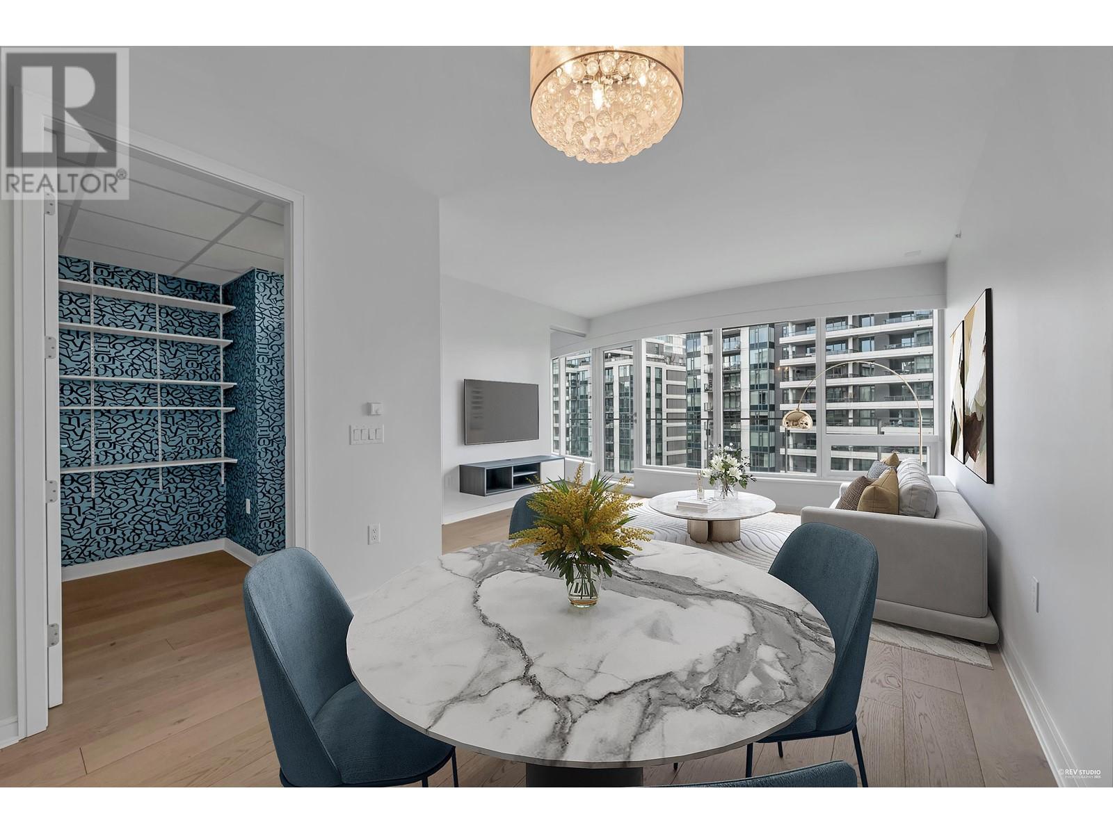 706 1661 Ontario Street Property Photo 10