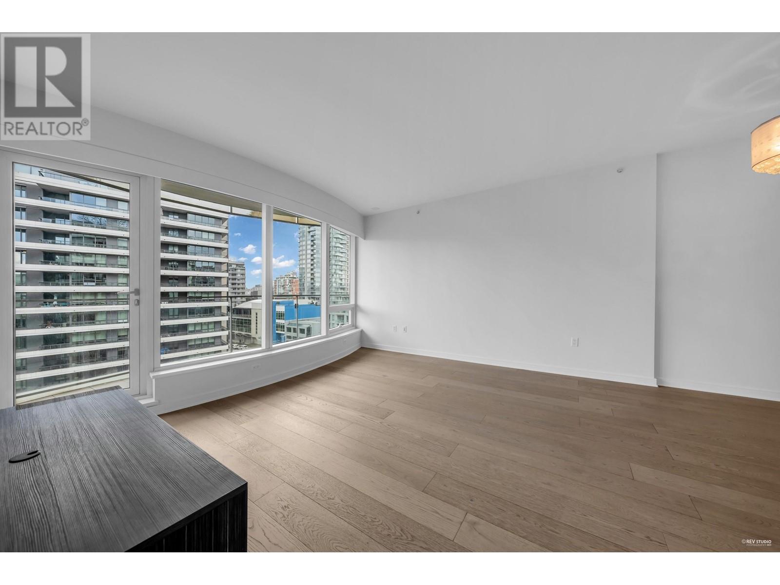 706 1661 Ontario Street Property Photo 17