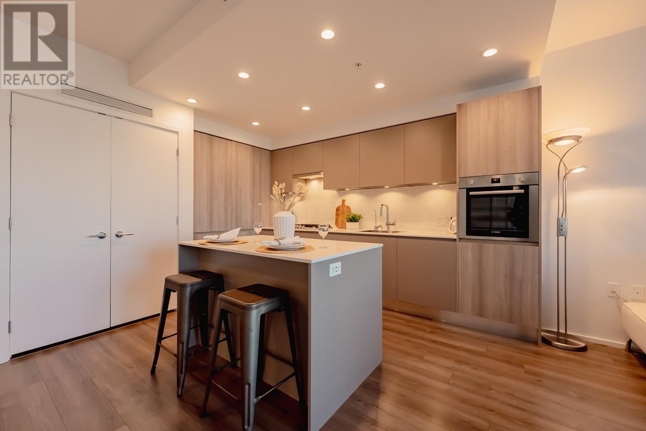 1302 3809 Evergreen Place Property Photo 3
