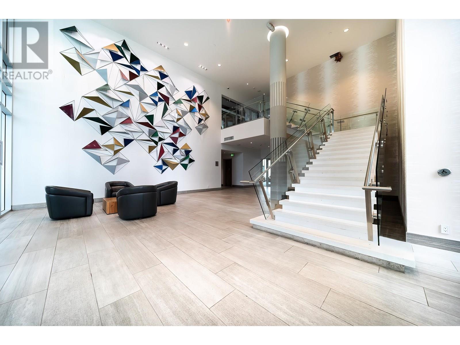 2007 680 Seylynn Cres Property Photo 35