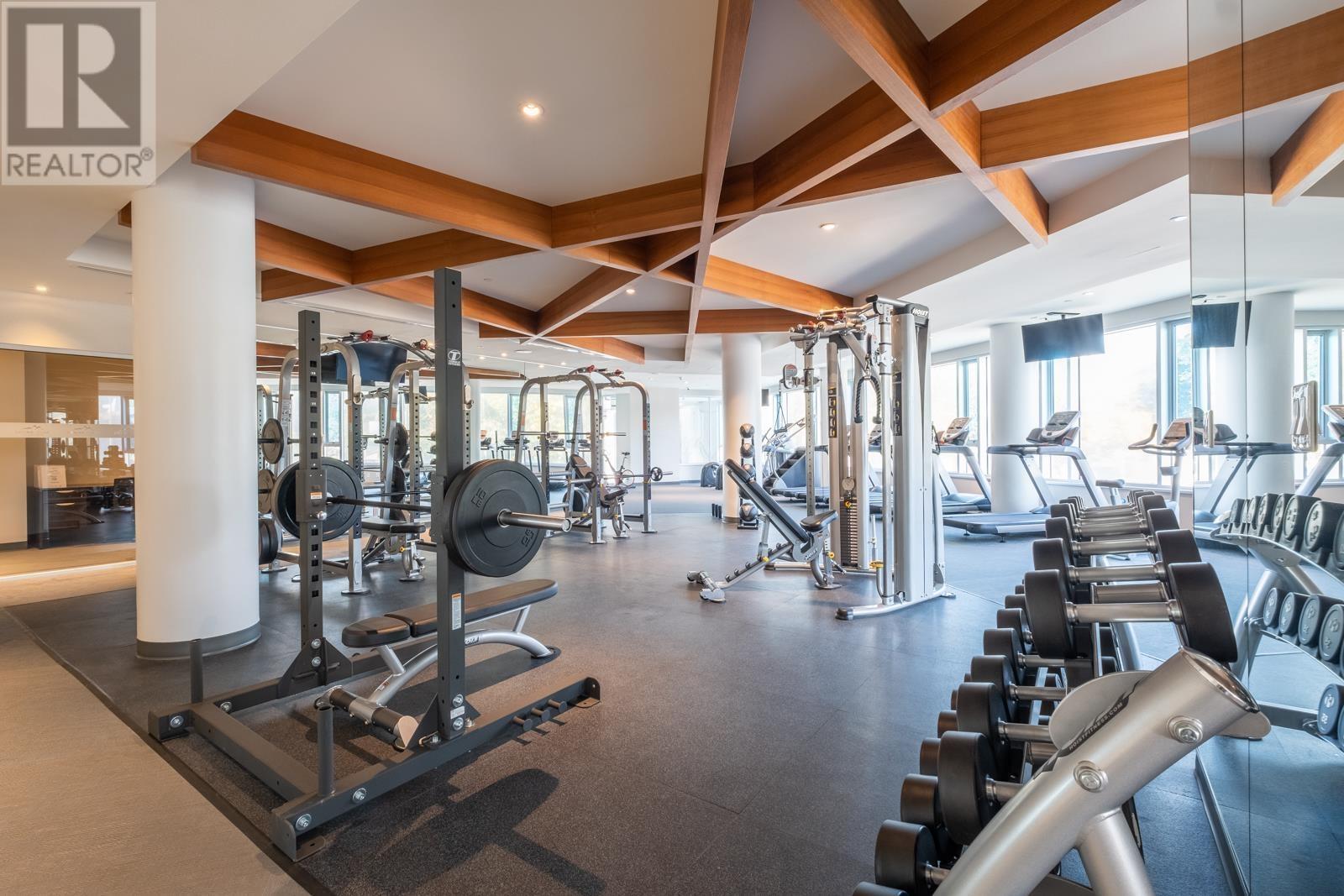 2007 680 Seylynn Cres Property Photo 38