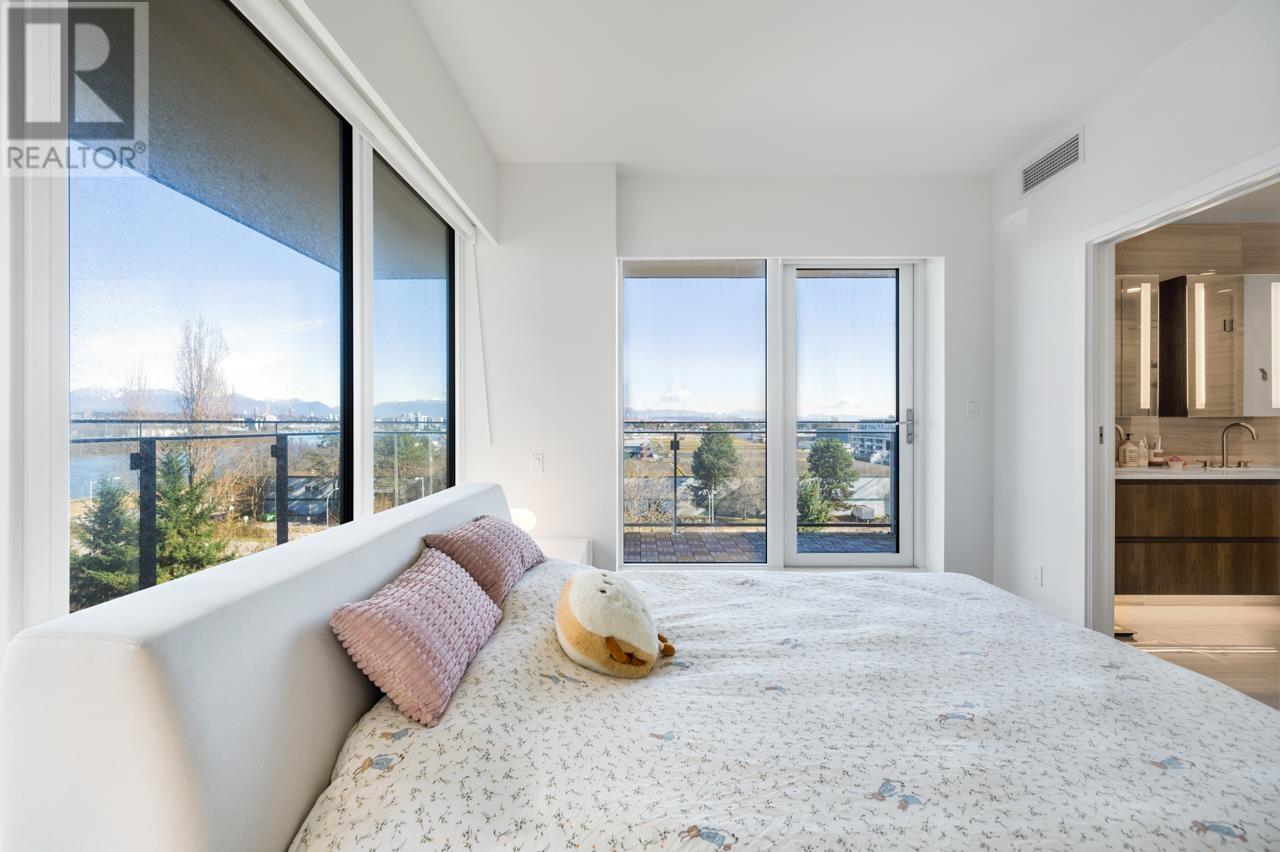 606 6855 Pearson Way Property Photo 11
