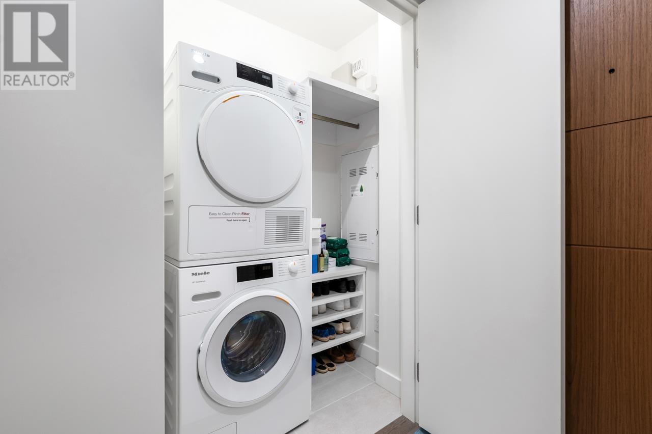 606 6855 Pearson Way Property Photo 23