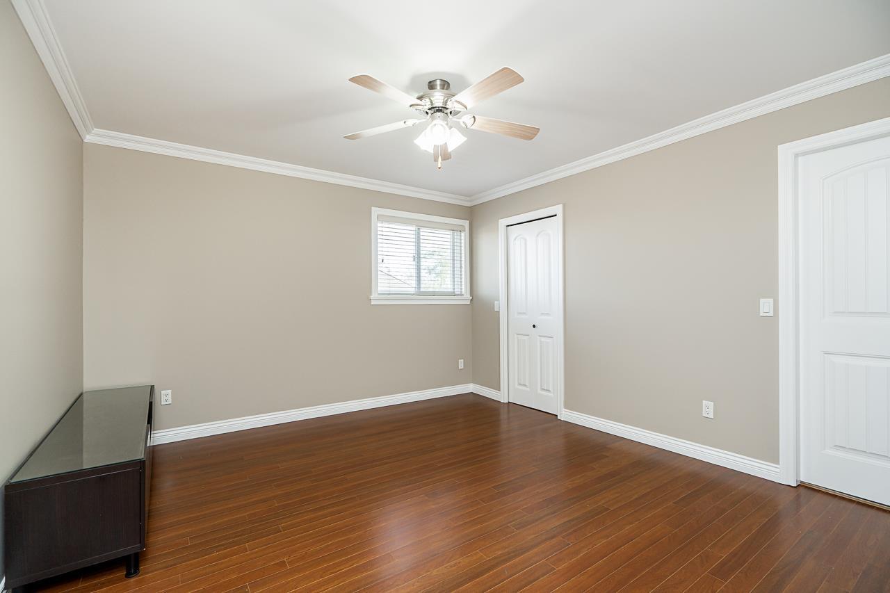 7568 149 Street Property Photo 13