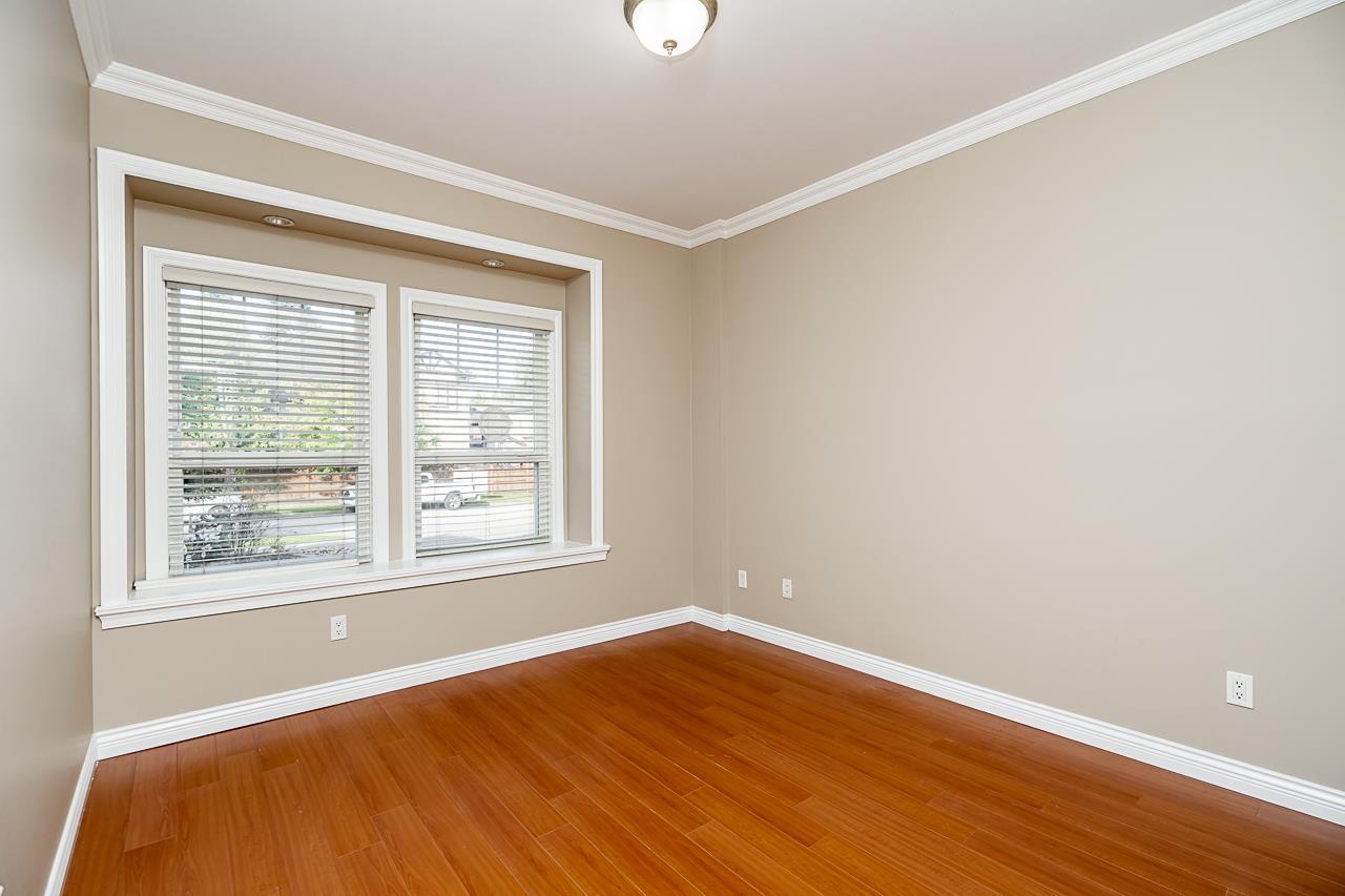 7568 149 Street Property Photo 18