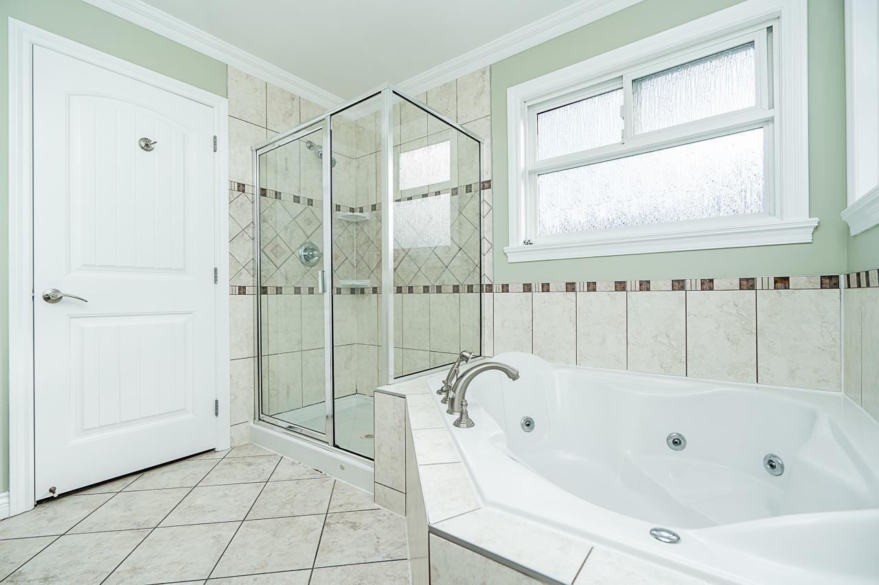 7568 149 Street Property Photo 26