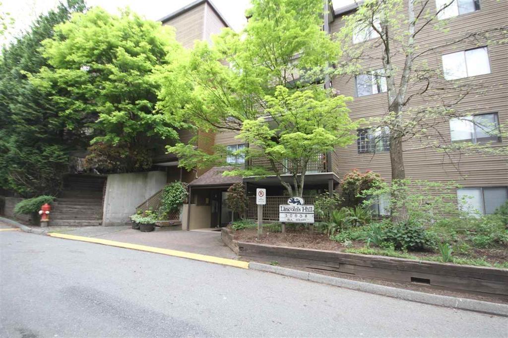 110 10698 151a Street Property Photo 1