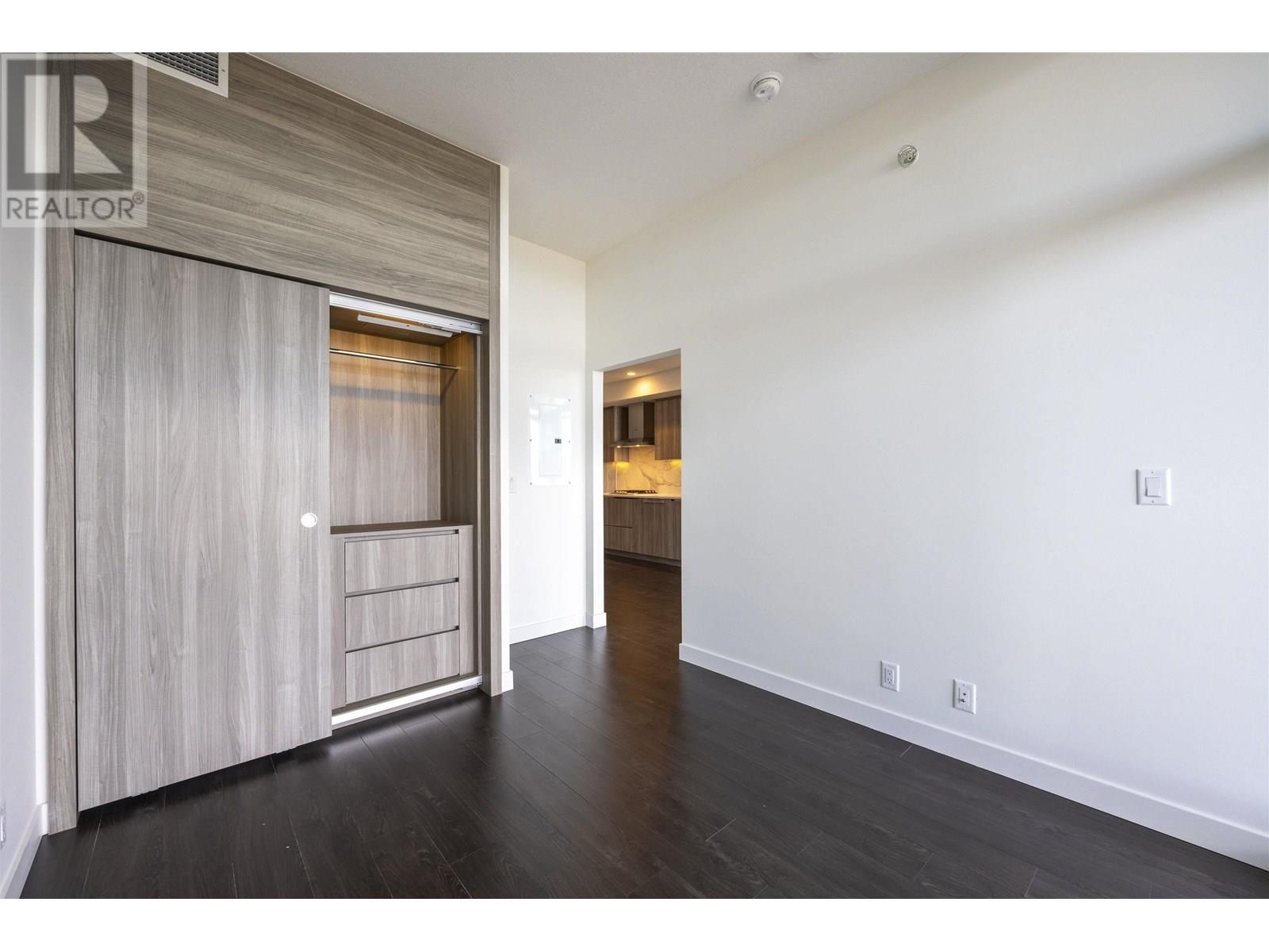 1301 4880 Lougheed Highway Property Photo 14
