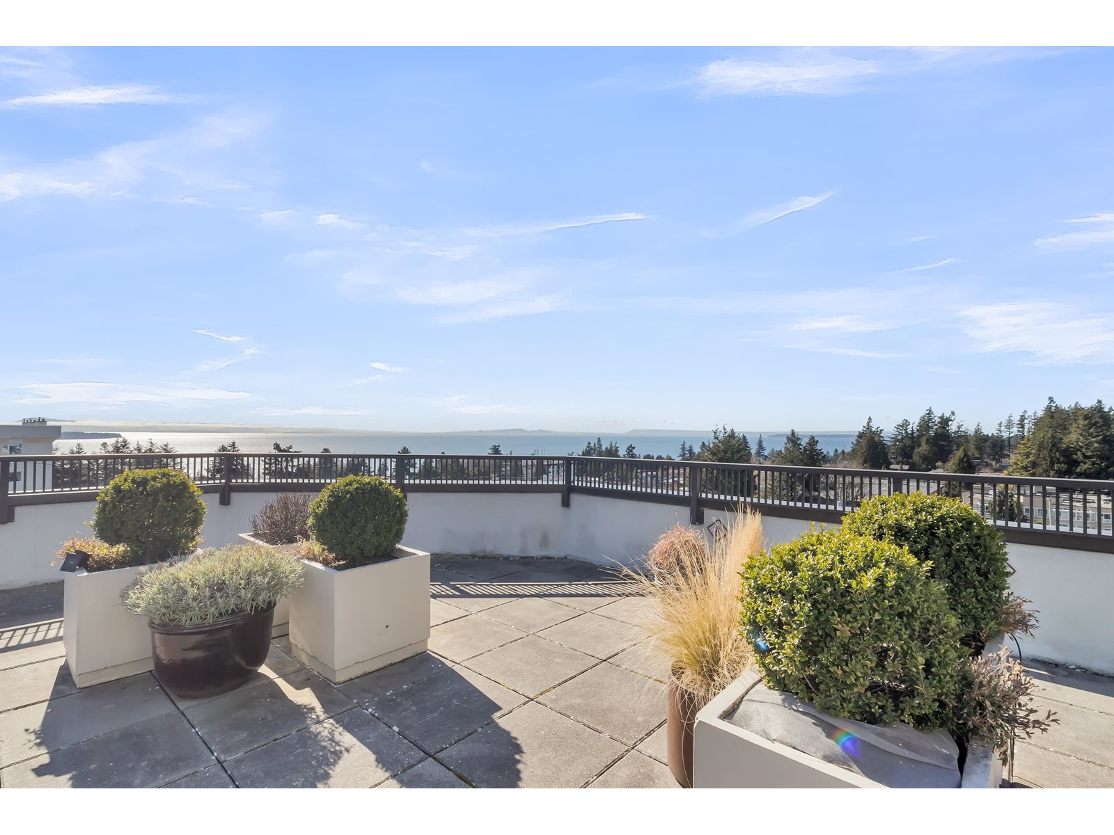 504 1480 Foster Street Property Photo 16
