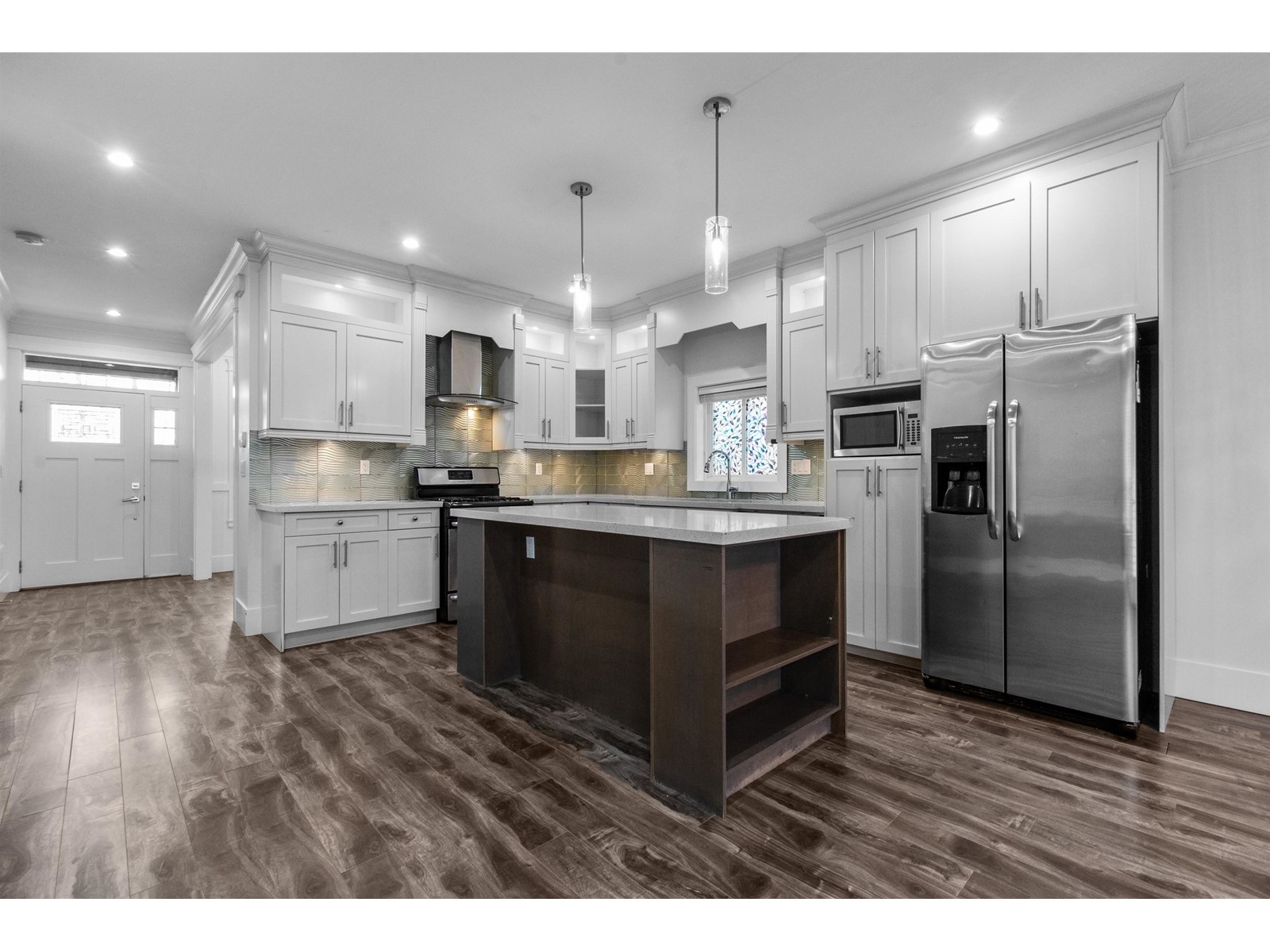7263 194a Street Property Photo 8