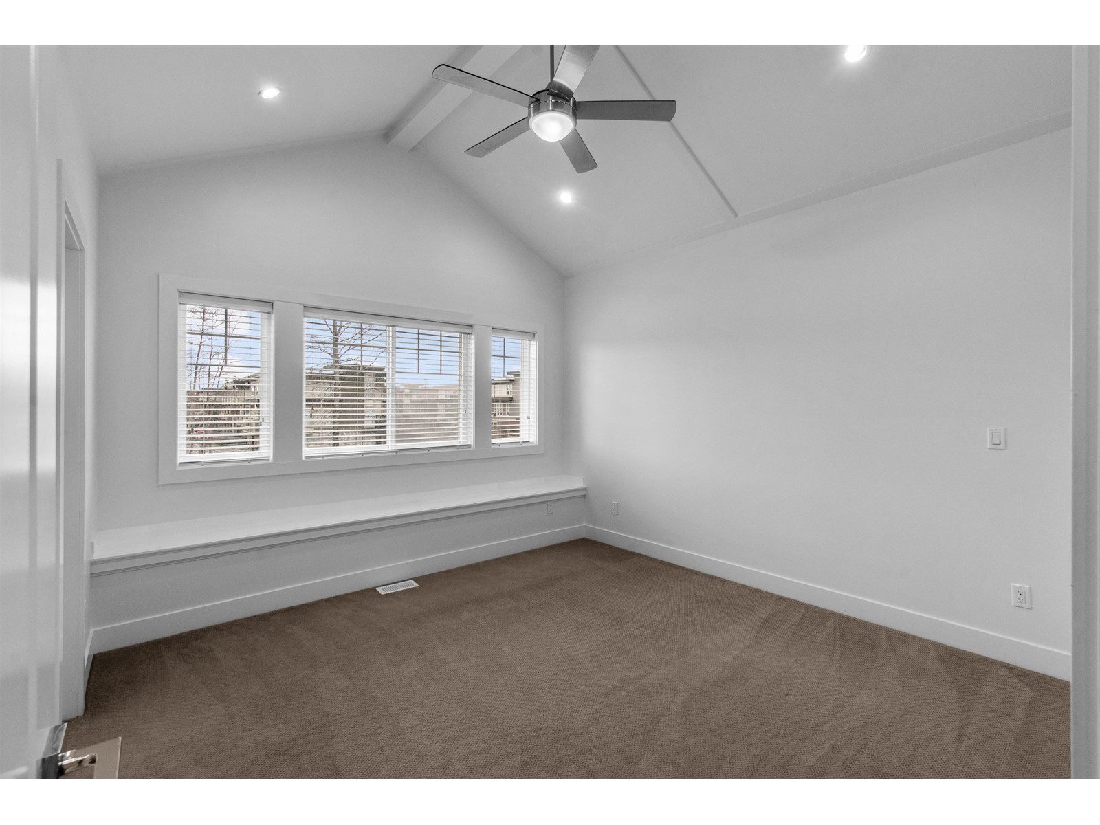 7263 194a Street Property Photo 17
