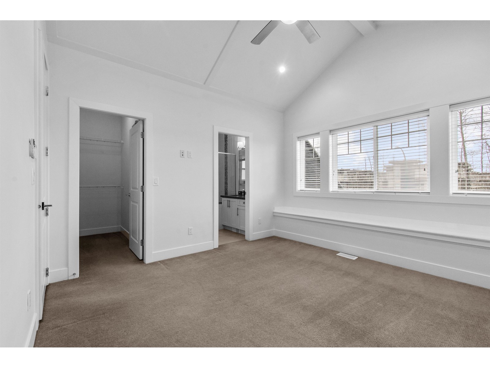 7263 194a Street Property Photo 19