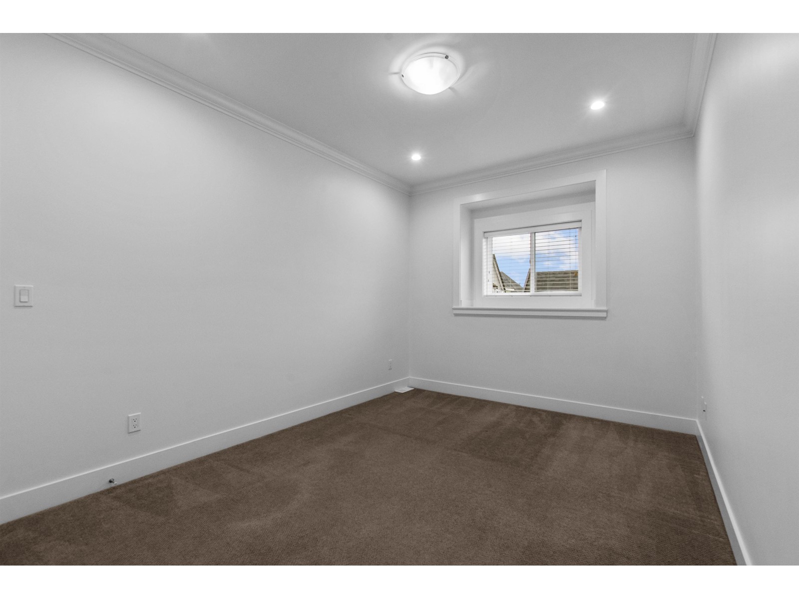 7263 194a Street Property Photo 22