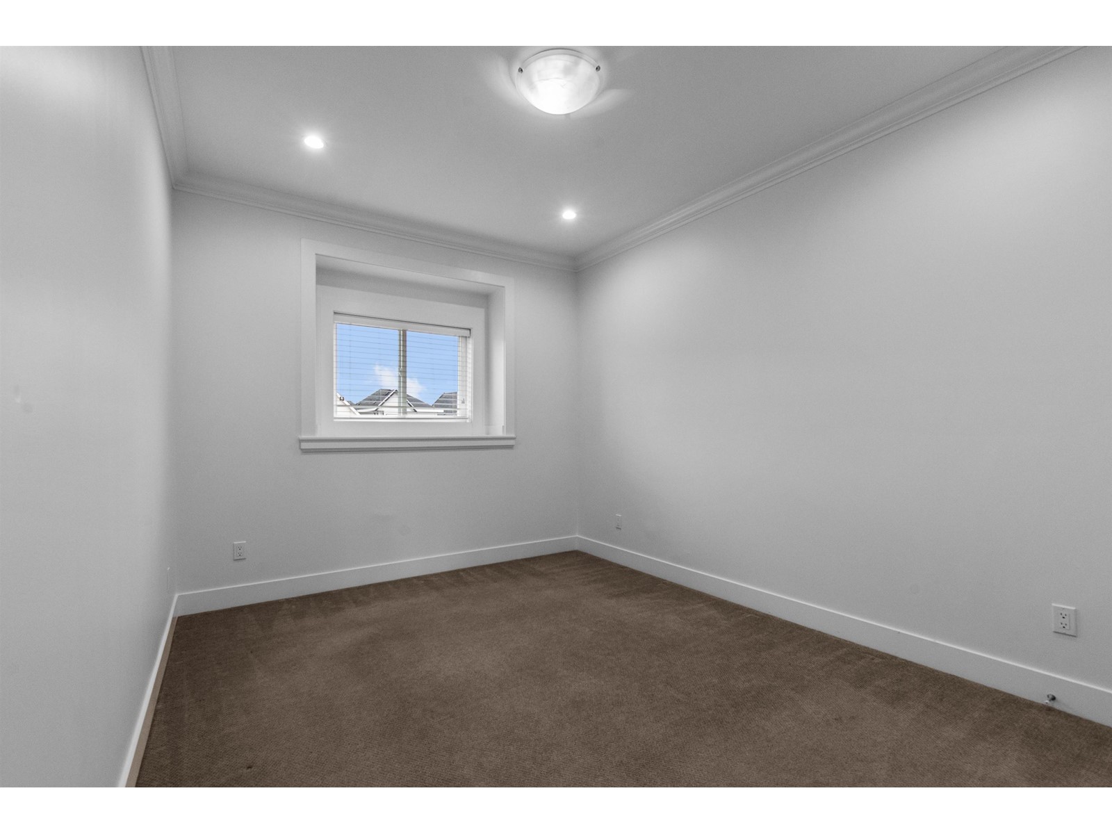 7263 194a Street Property Photo 25