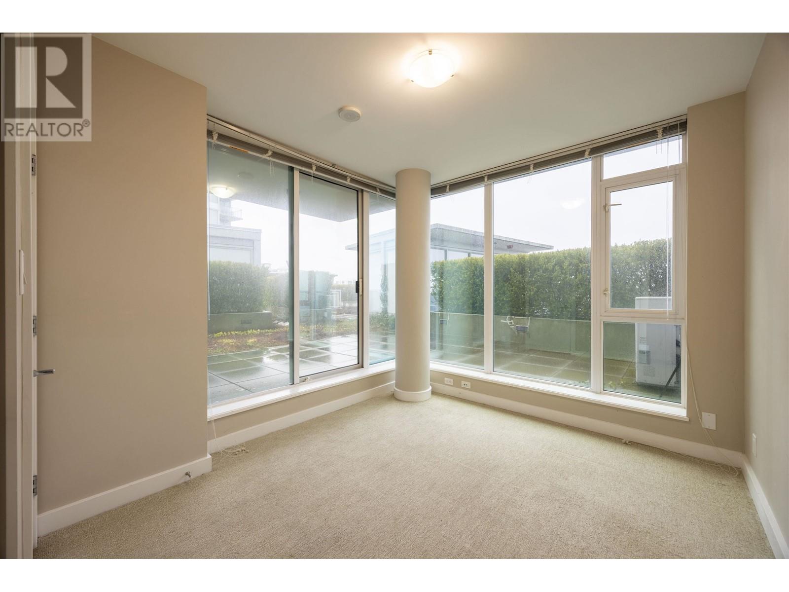 702 6951 Elmbridge Way Property Photo 4