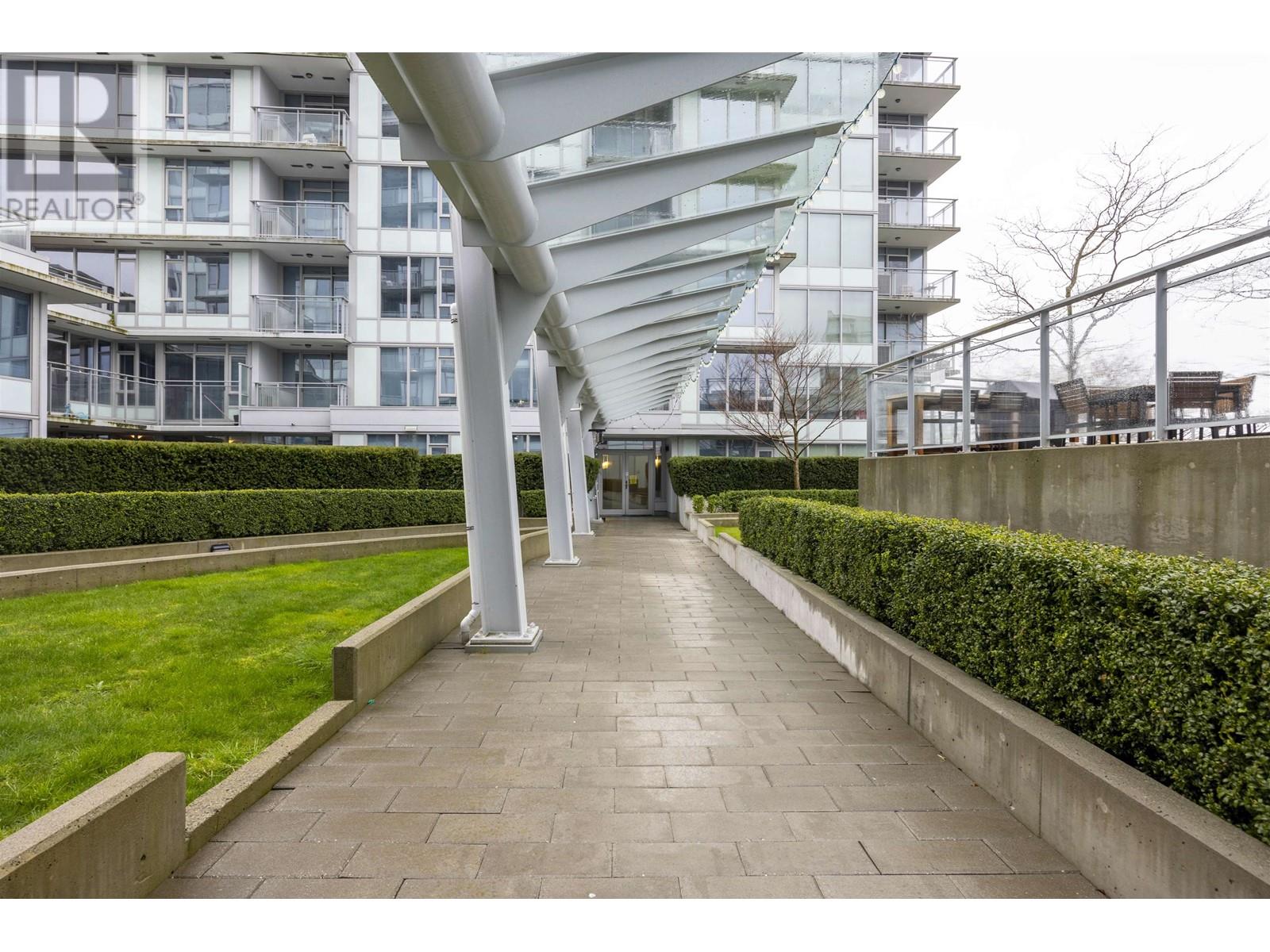 702 6951 Elmbridge Way Property Photo 14