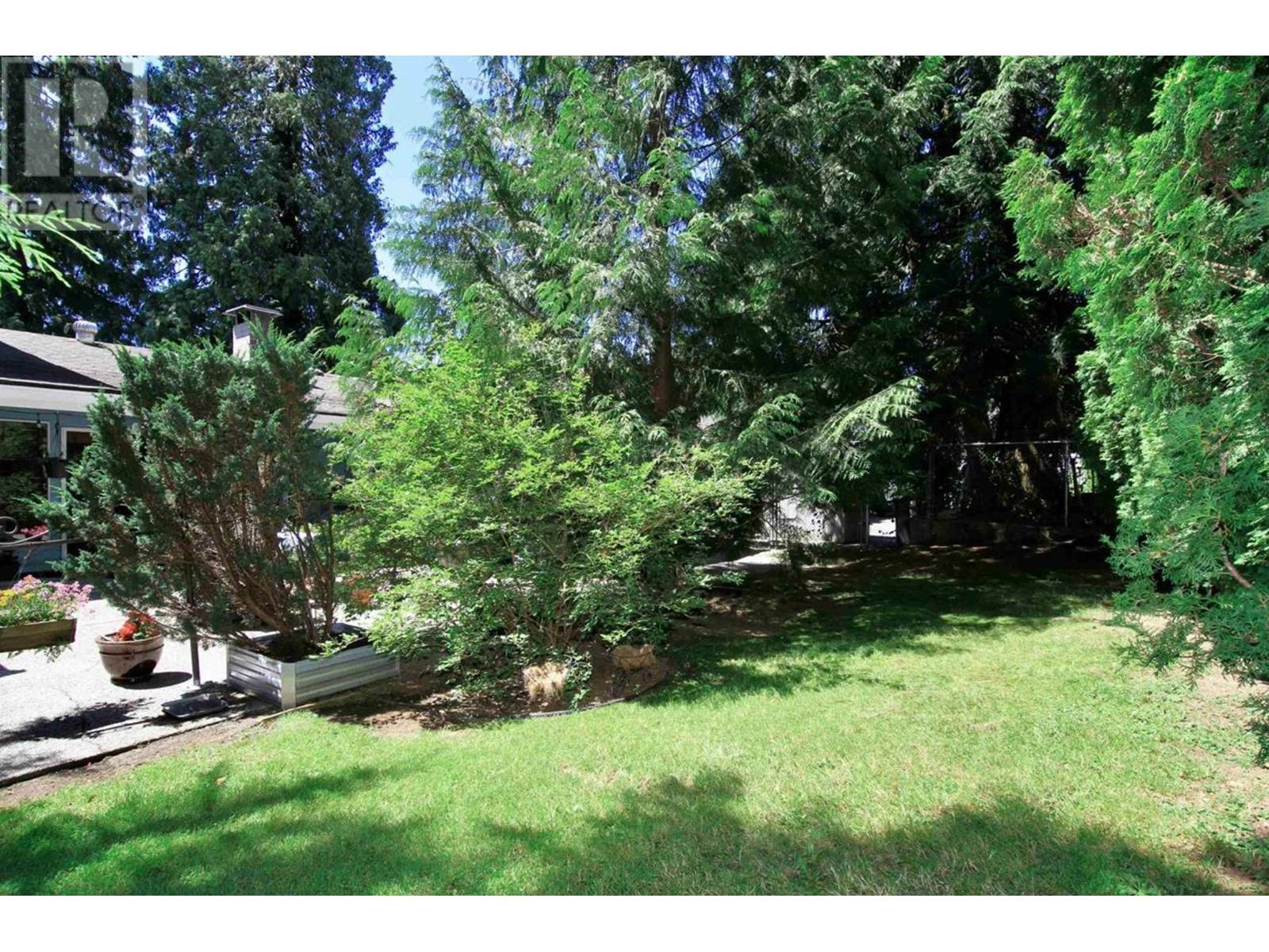 3321 Willerton Court Property Photo 5