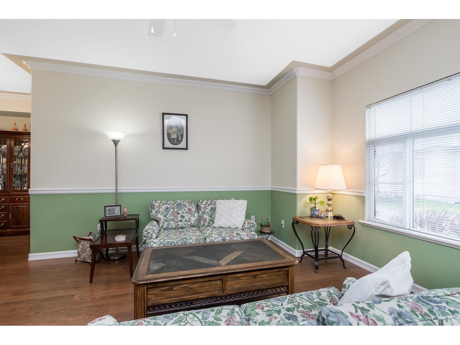 160 33751 7th Avenue Property Photo 5