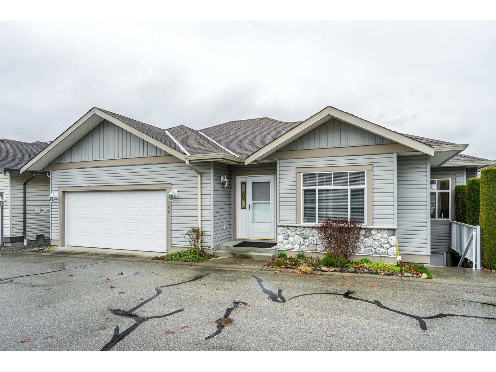 160 33751 7th Avenue Property Photo 36
