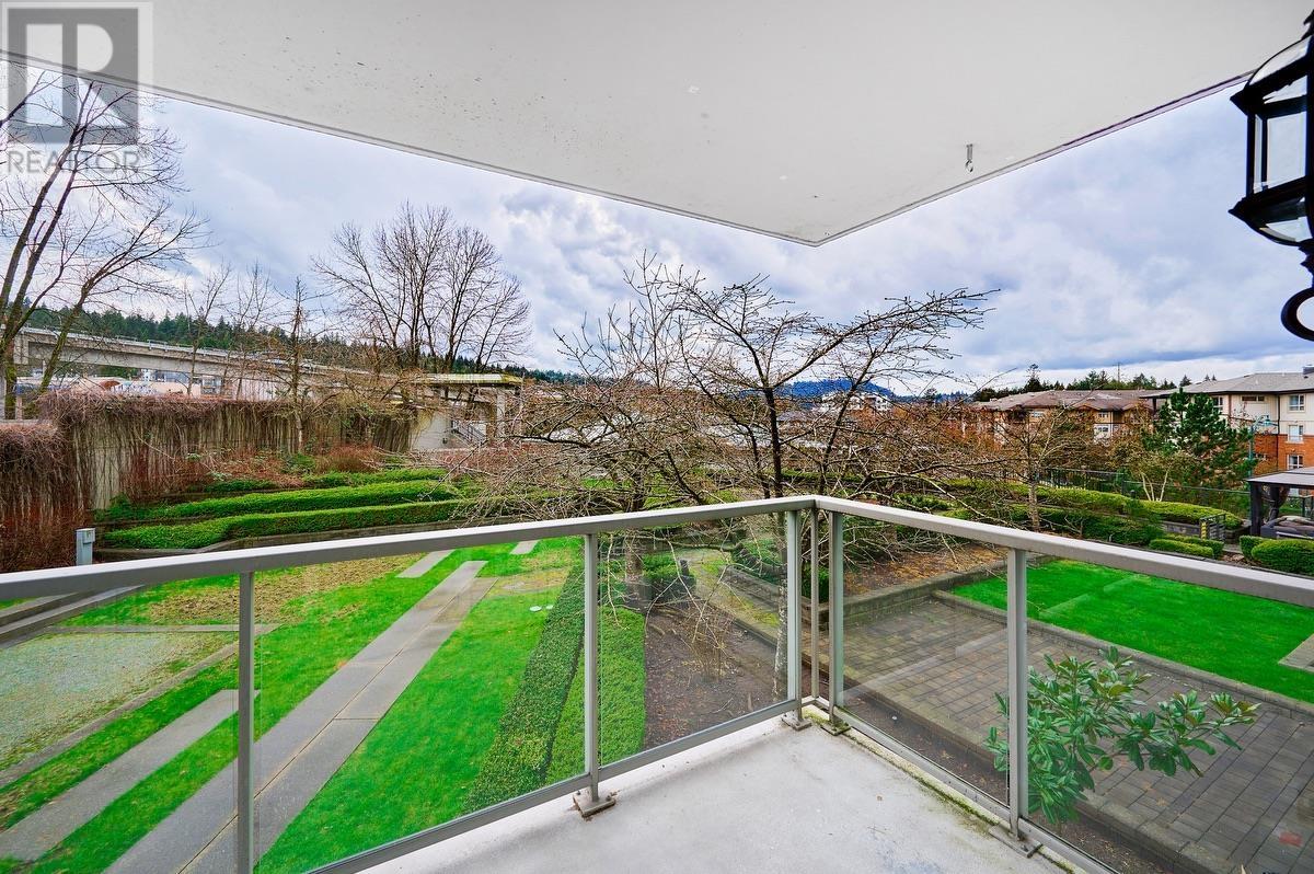 301 651 Nootka Way Property Photo 19
