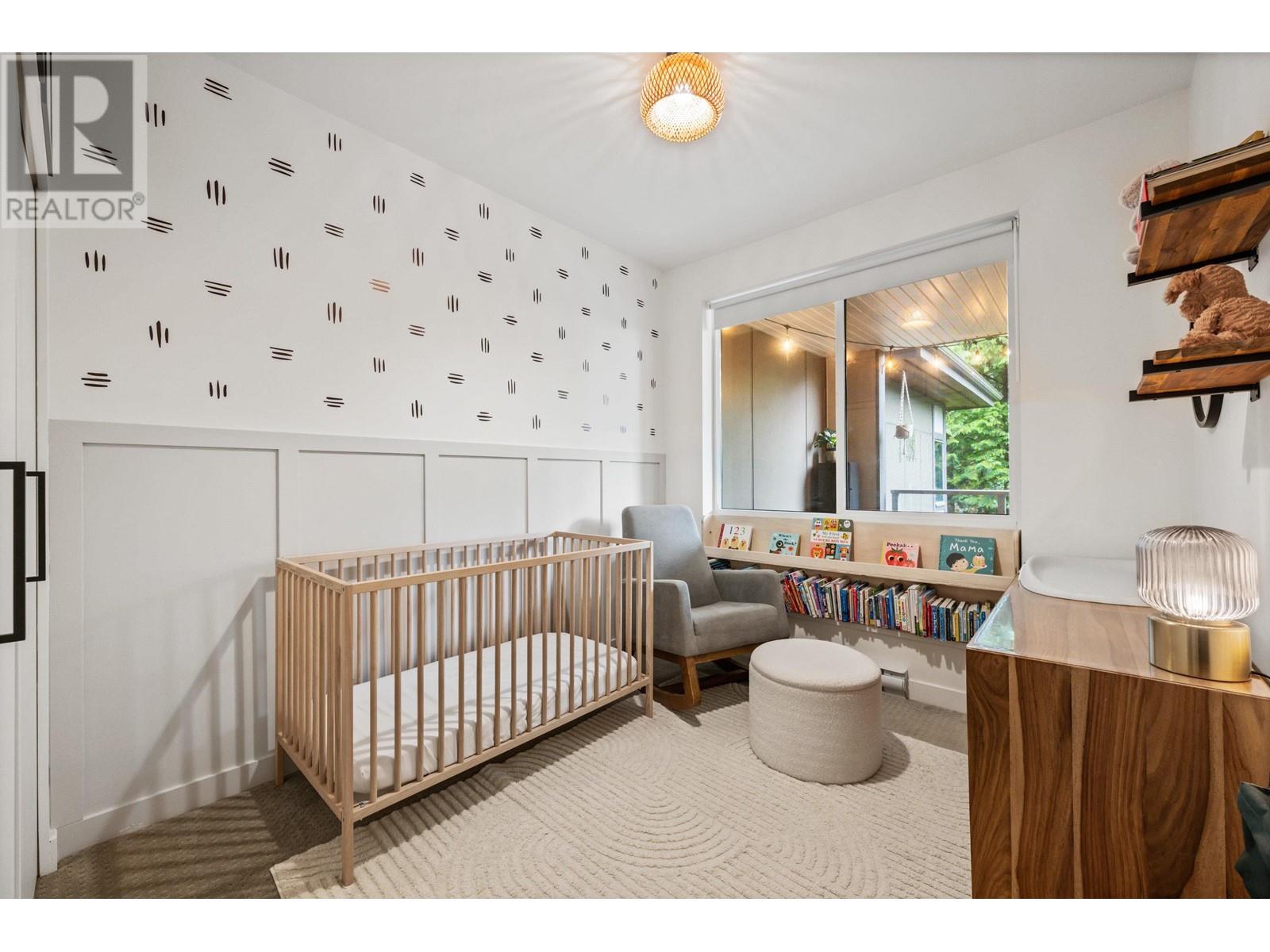 201 5460 Broadway Property Photo 18