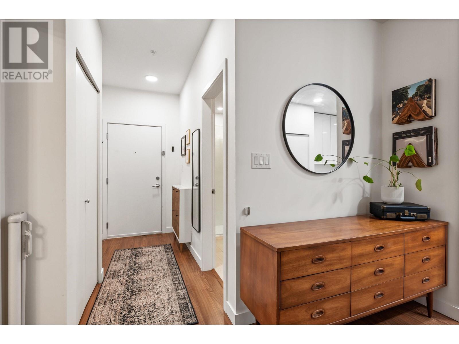 201 5460 Broadway Property Photo 20