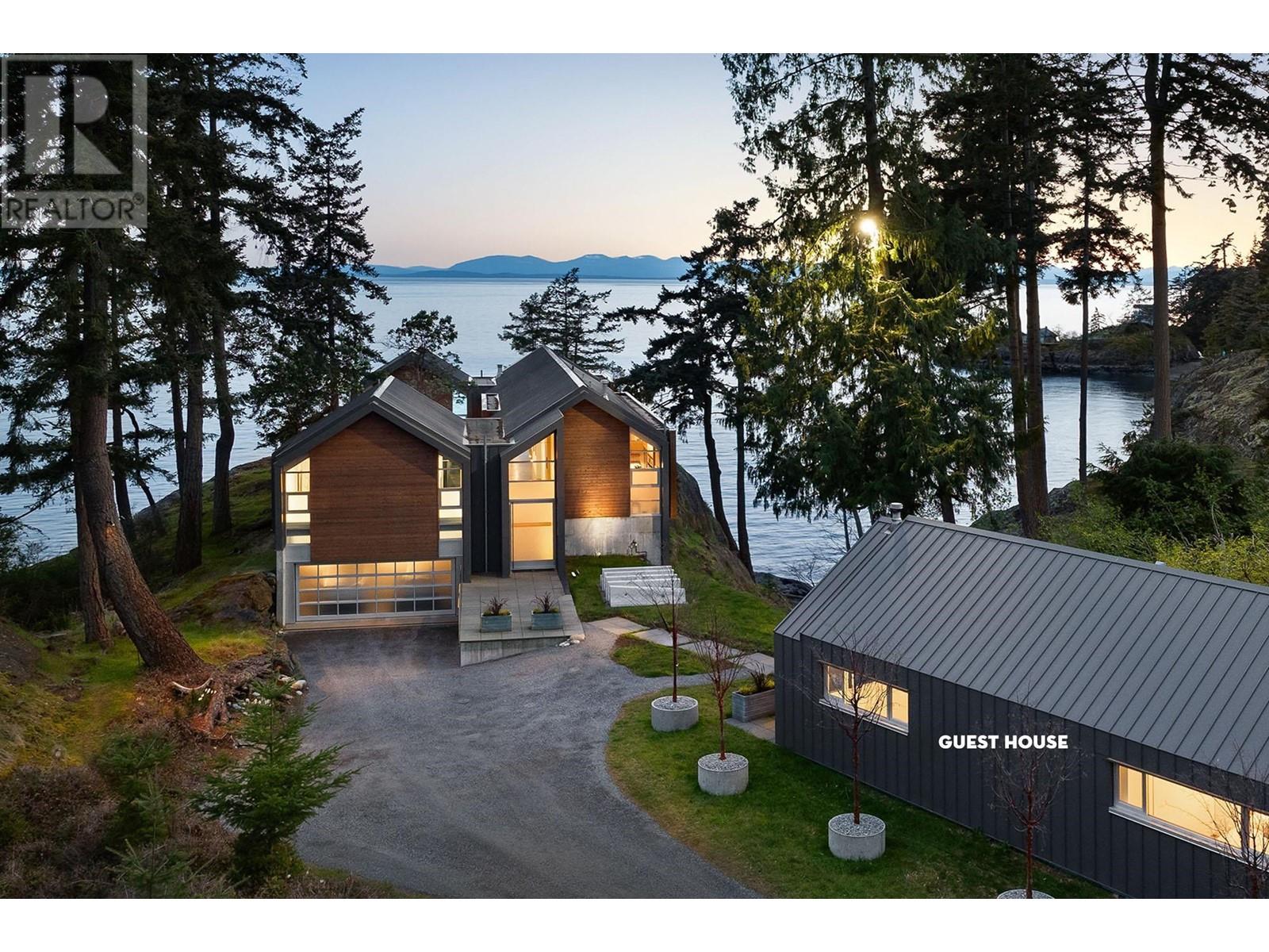 931 Ocean Park Lane Property Photo