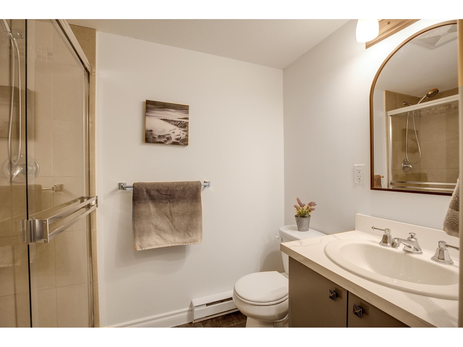 205 8717 160 Street Property Photo 18