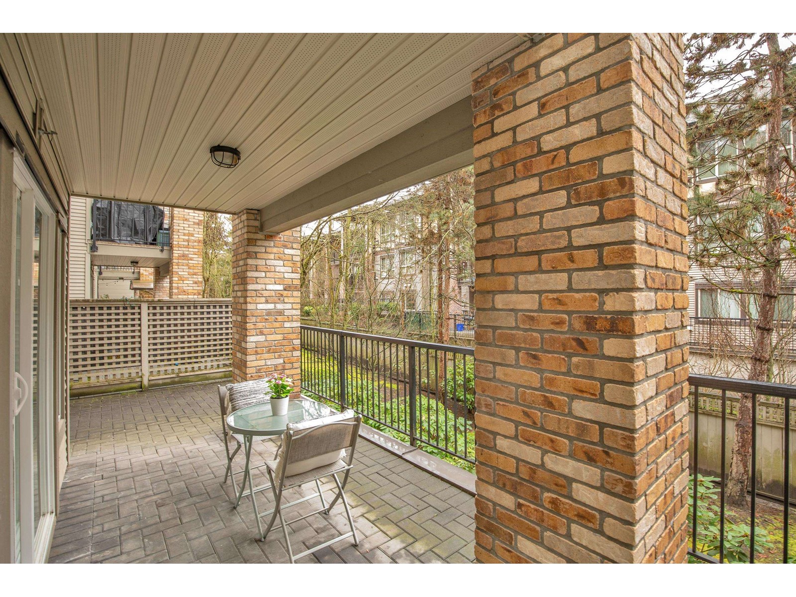 205 8717 160 Street Property Photo 24