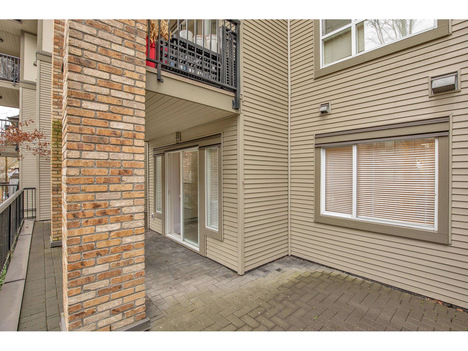 205 8717 160 Street Property Photo 25
