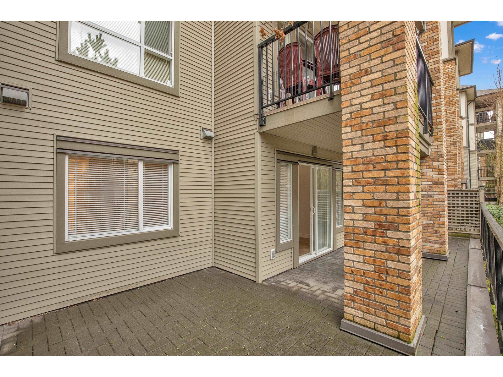 205 8717 160 Street Property Photo 27