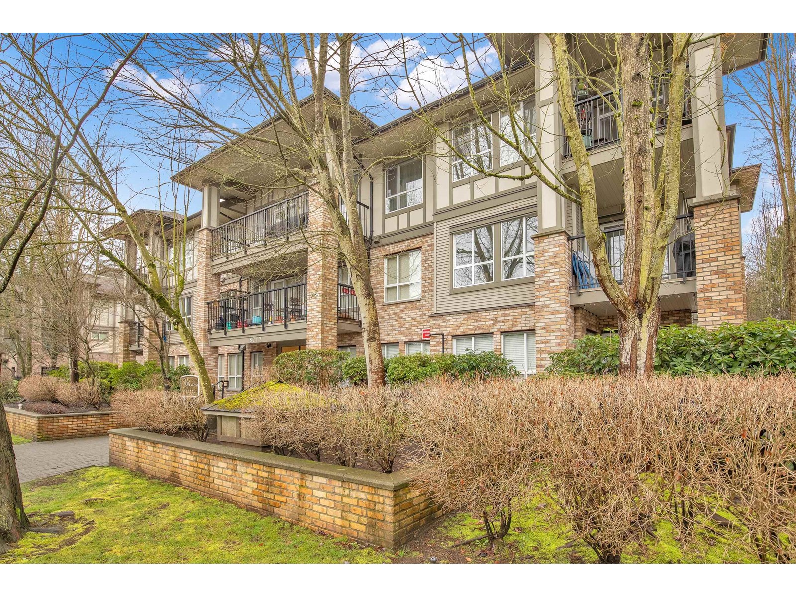 205 8717 160 Street Property Photo 30