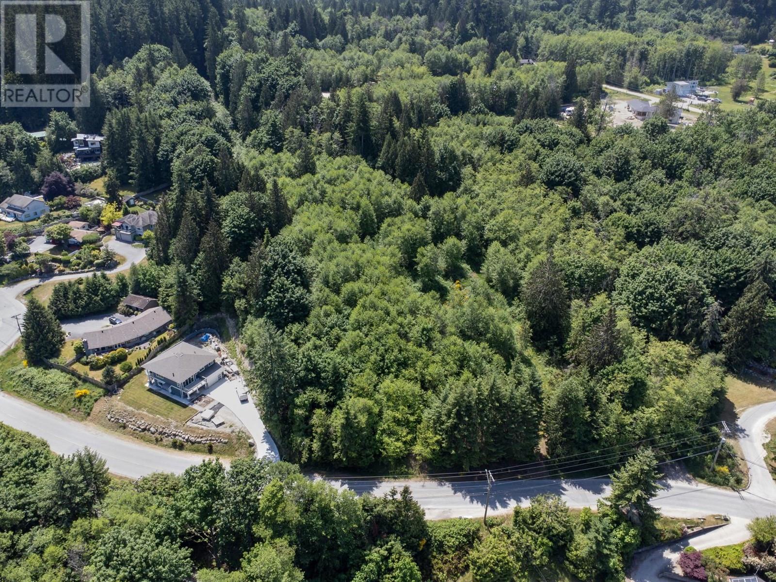 Lot 15 N Gale Avenue Property Photo 5