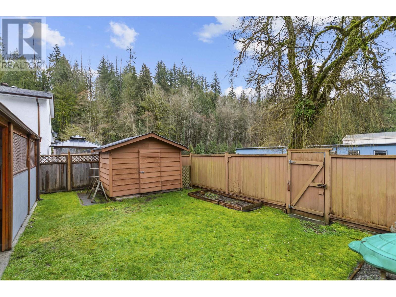 1892 Bluff Way Property Photo 30