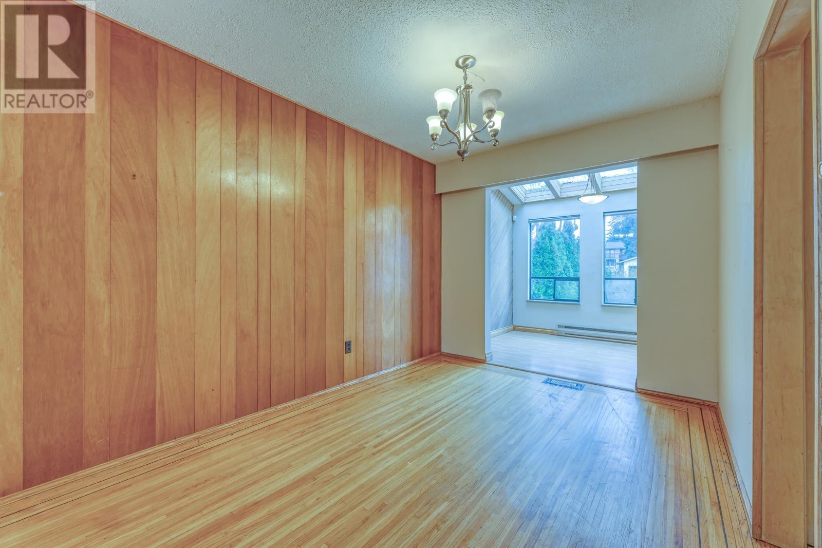 809 Lillian Street Property Photo 7