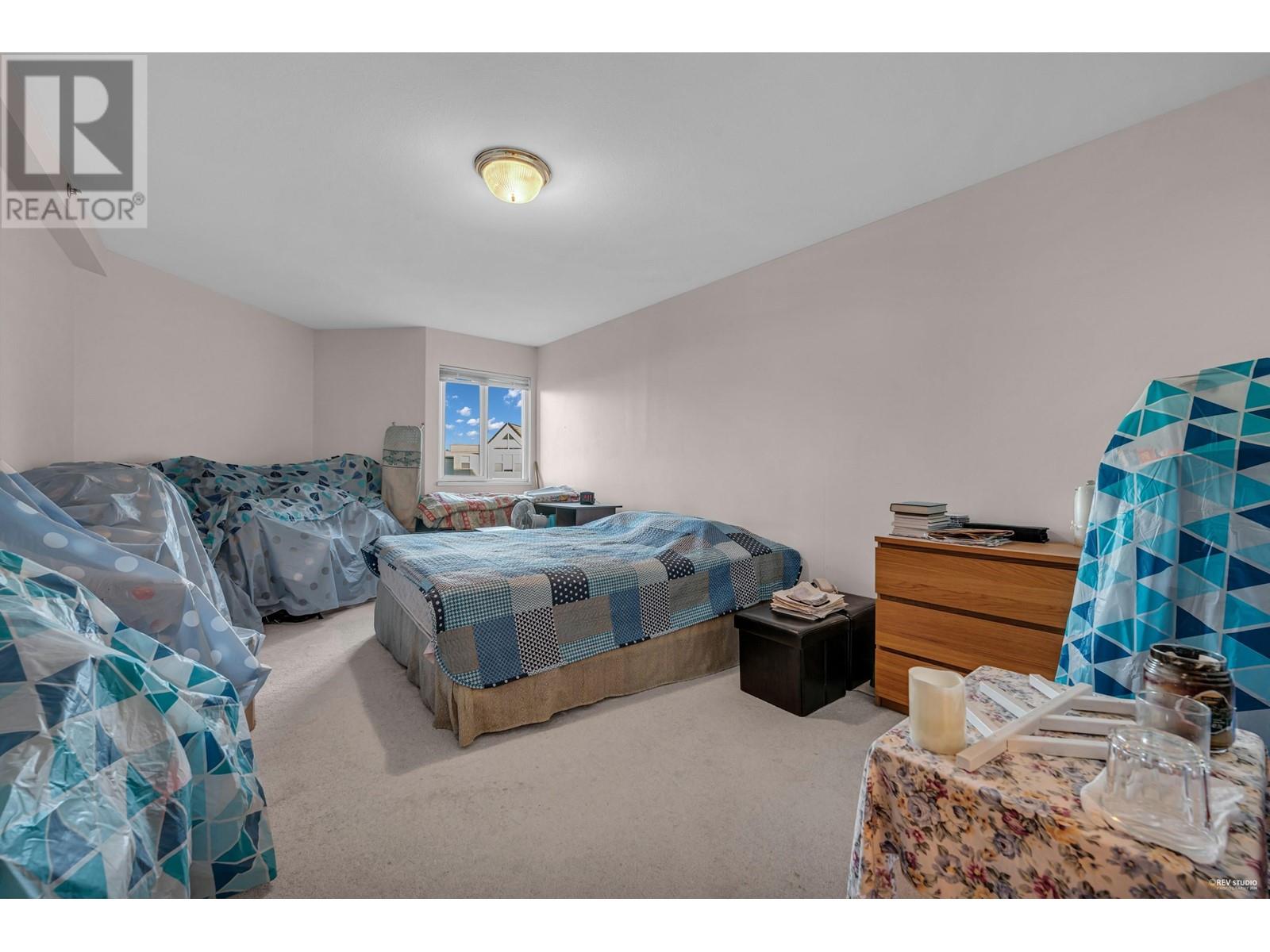 401 7011 Blundell Road Property Photo 13
