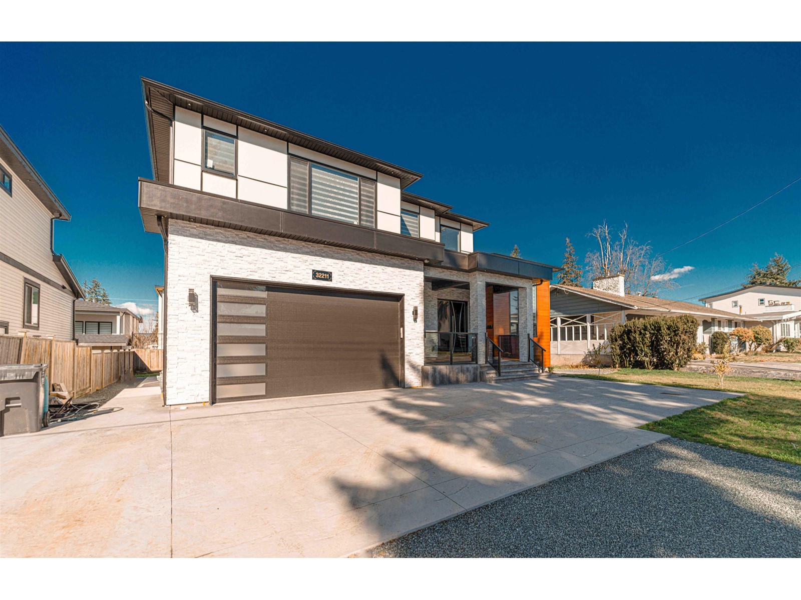32211 Autumn Avenue Property Photo 3