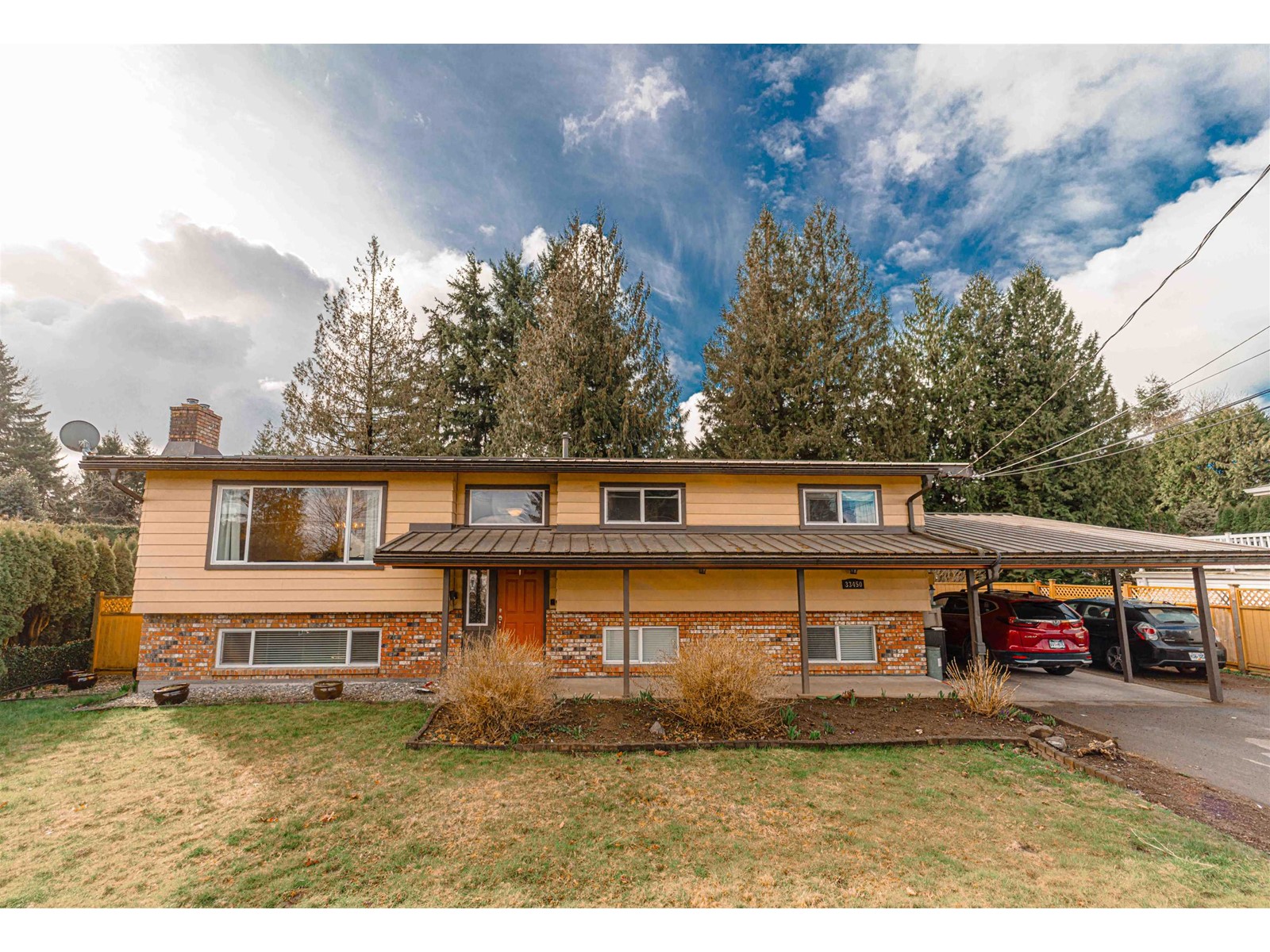 33450 Huggins Avenue Property Photo 1