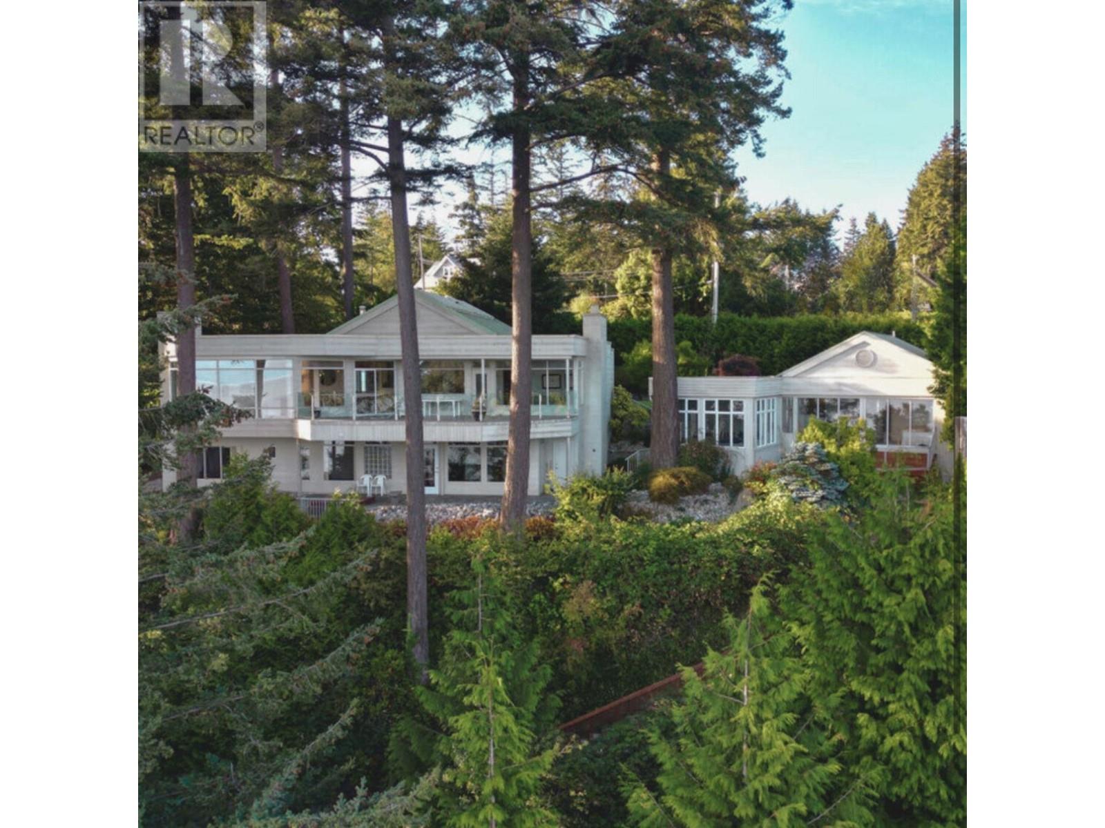 12416 Whitestone Road Property Photo 4