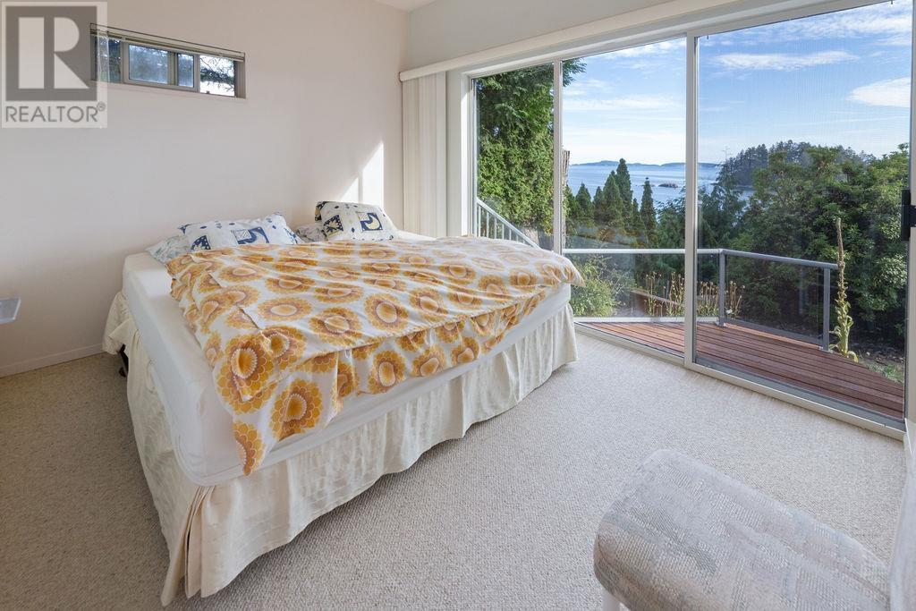 12416 Whitestone Road Property Photo 20