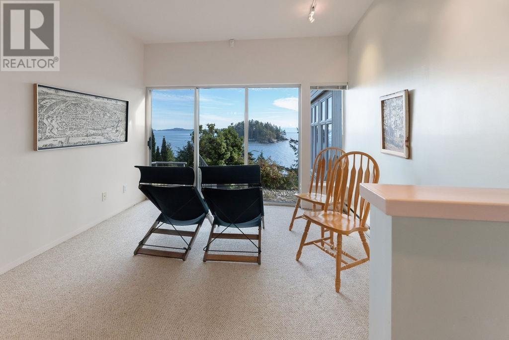 12416 Whitestone Road Property Photo 23