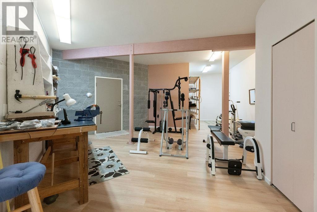 12416 Whitestone Road Property Photo 24