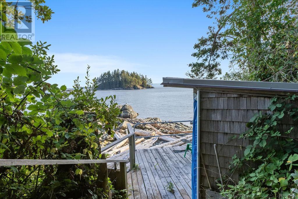 12416 Whitestone Road Property Photo 34