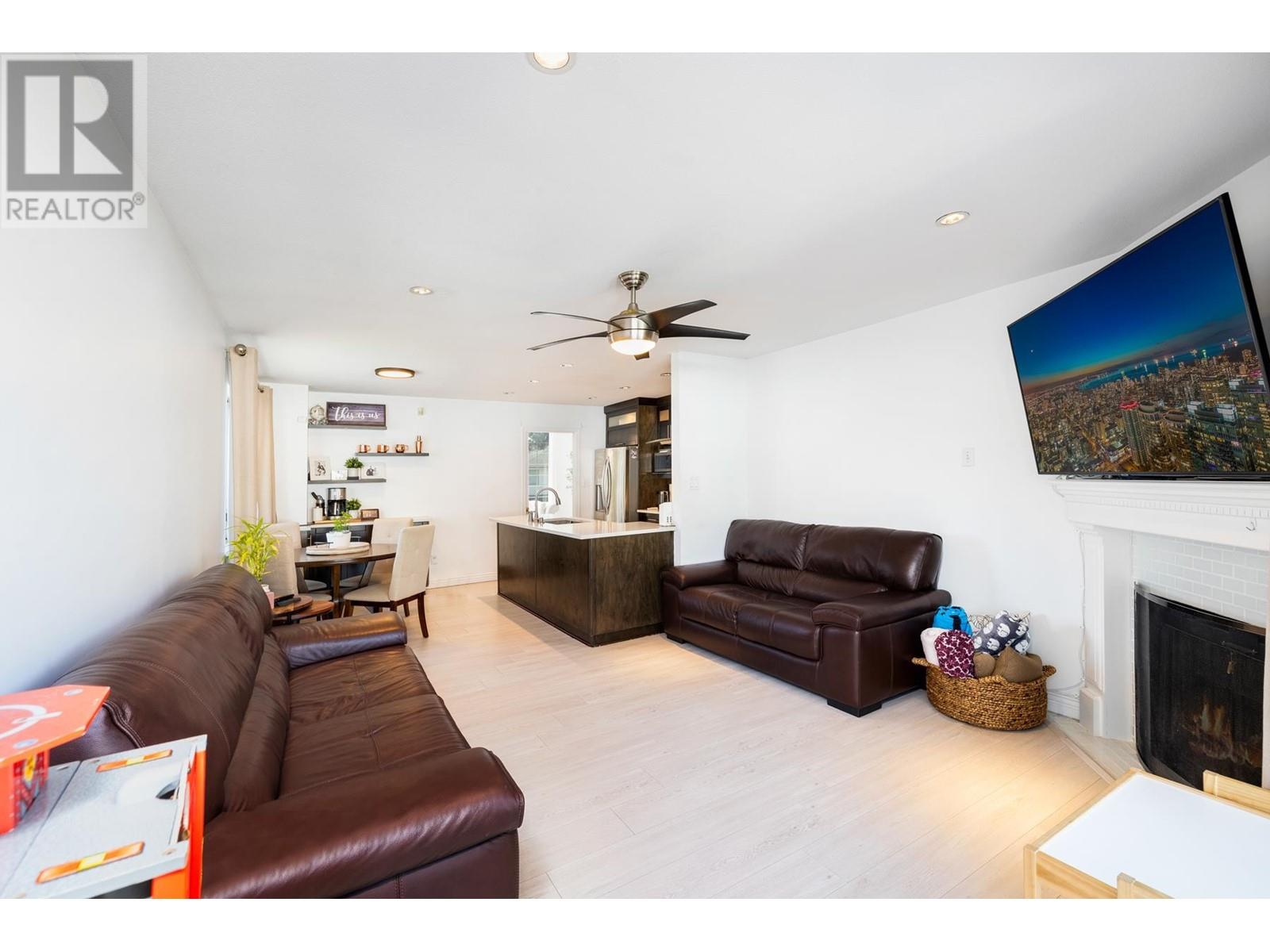 22111 Garratt Drive Property Photo 18