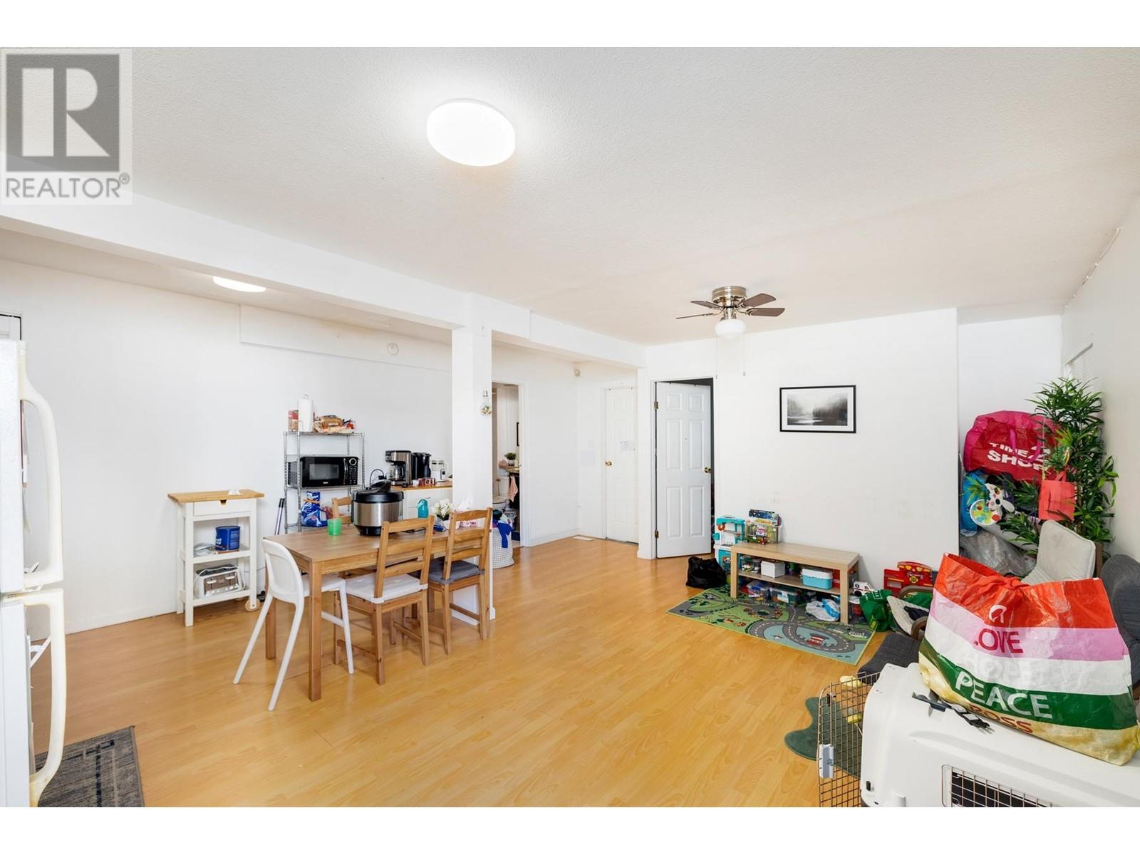 22111 Garratt Drive Property Photo 24