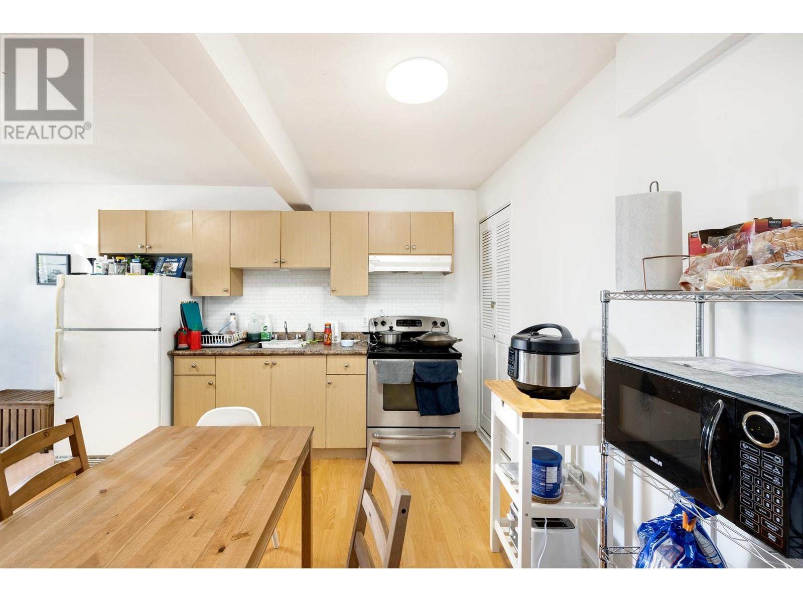22111 Garratt Drive Property Photo 26