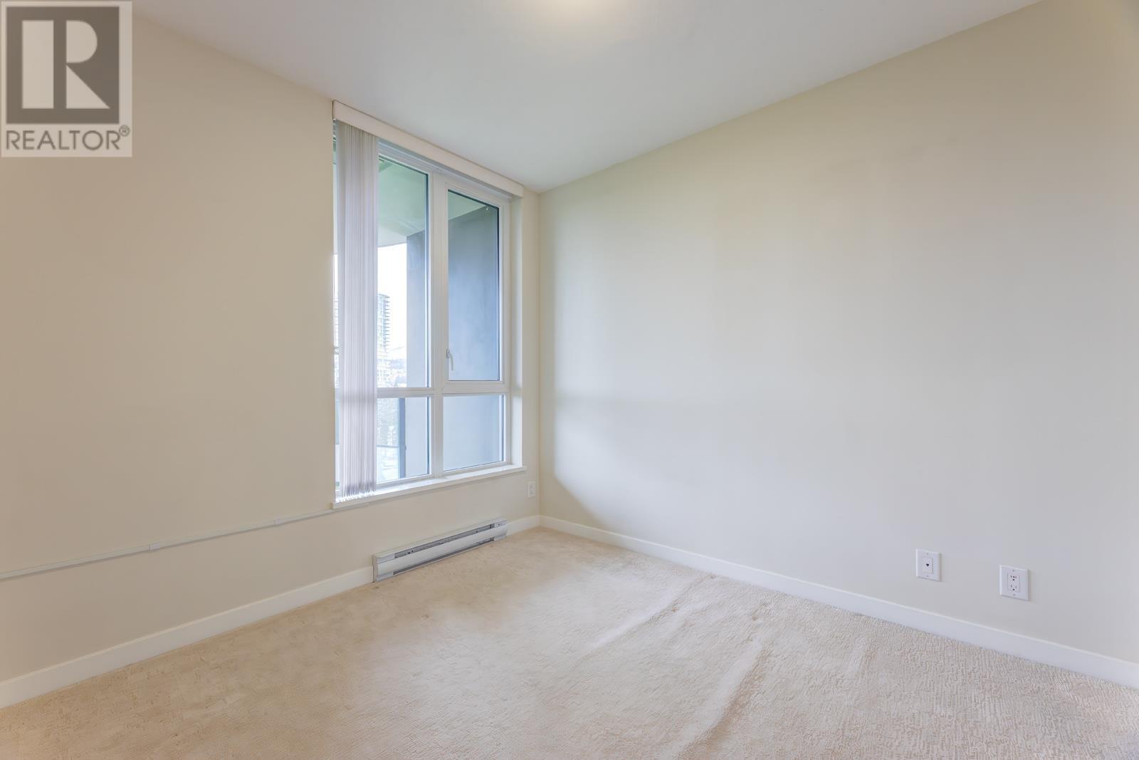 1605 3096 Windsor Gate Property Photo 14