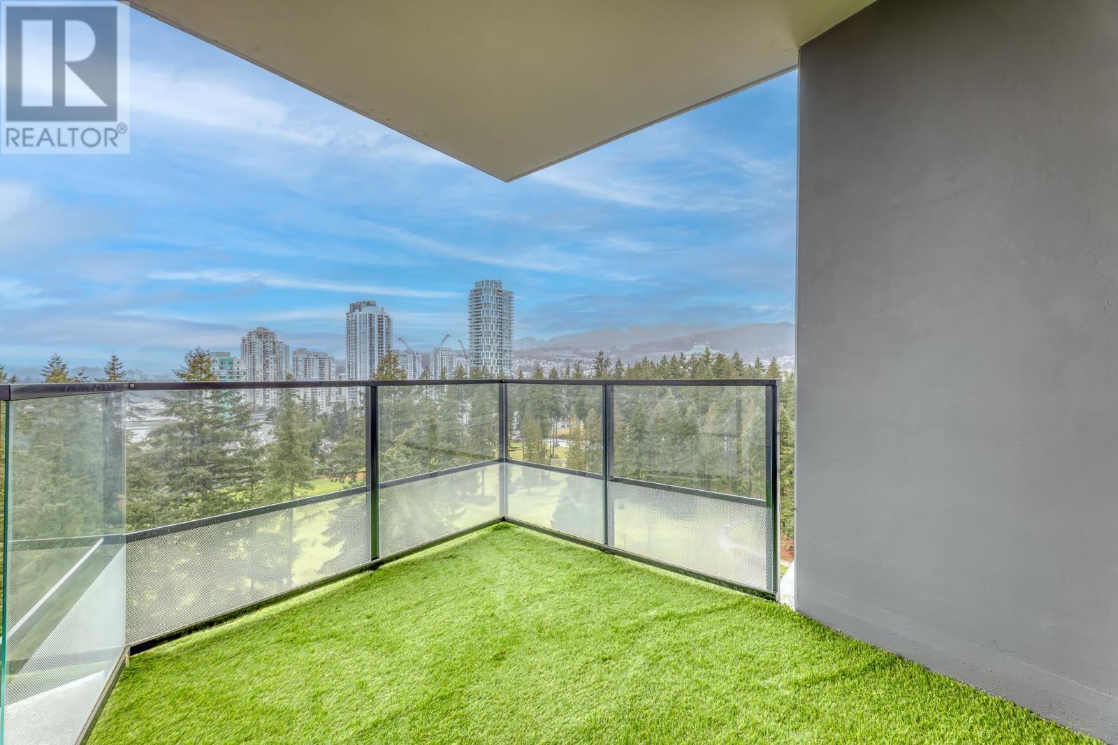 1605 3096 Windsor Gate Property Photo 19